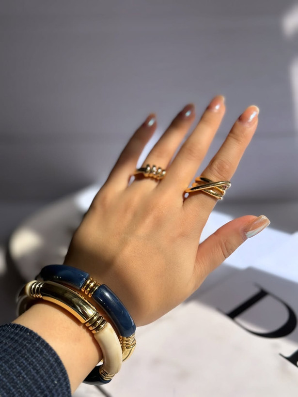 دستبند زنانه کشی رزینی سورمه ای