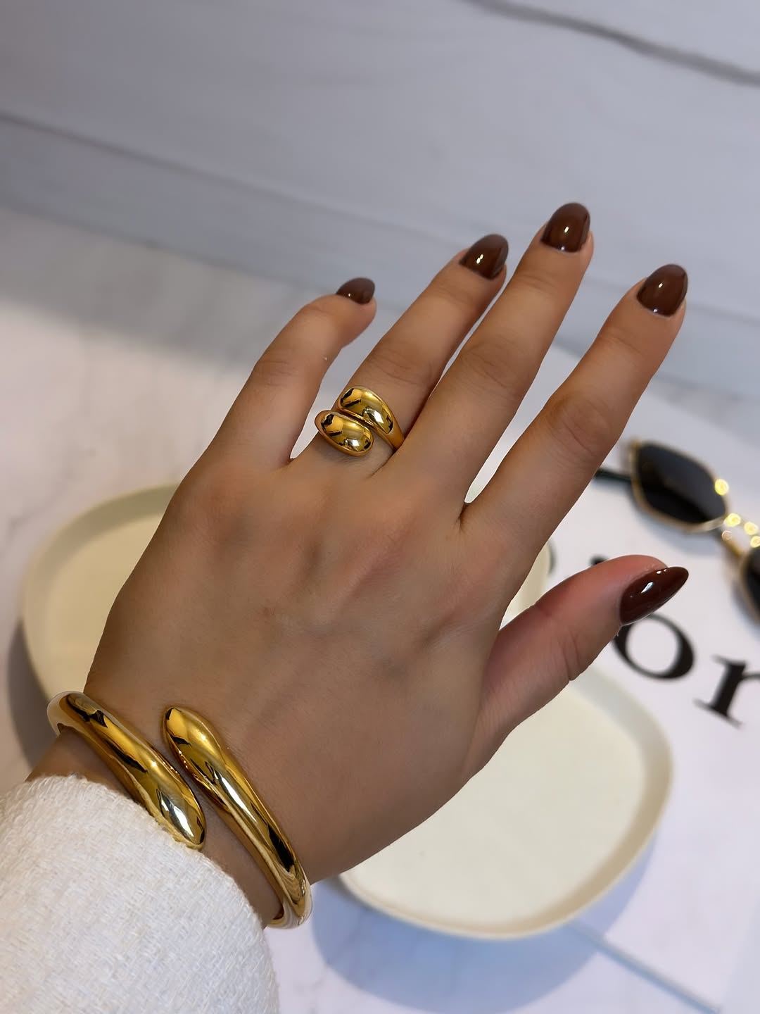 انگشتر زنانه طرح طلا رادیوم