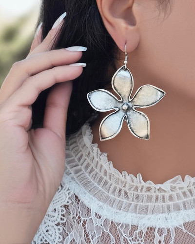 گوشواره زنانه ورشو طرح گل