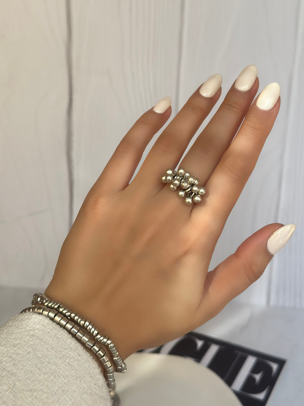 دستبند زنانه ظریف نقره ای