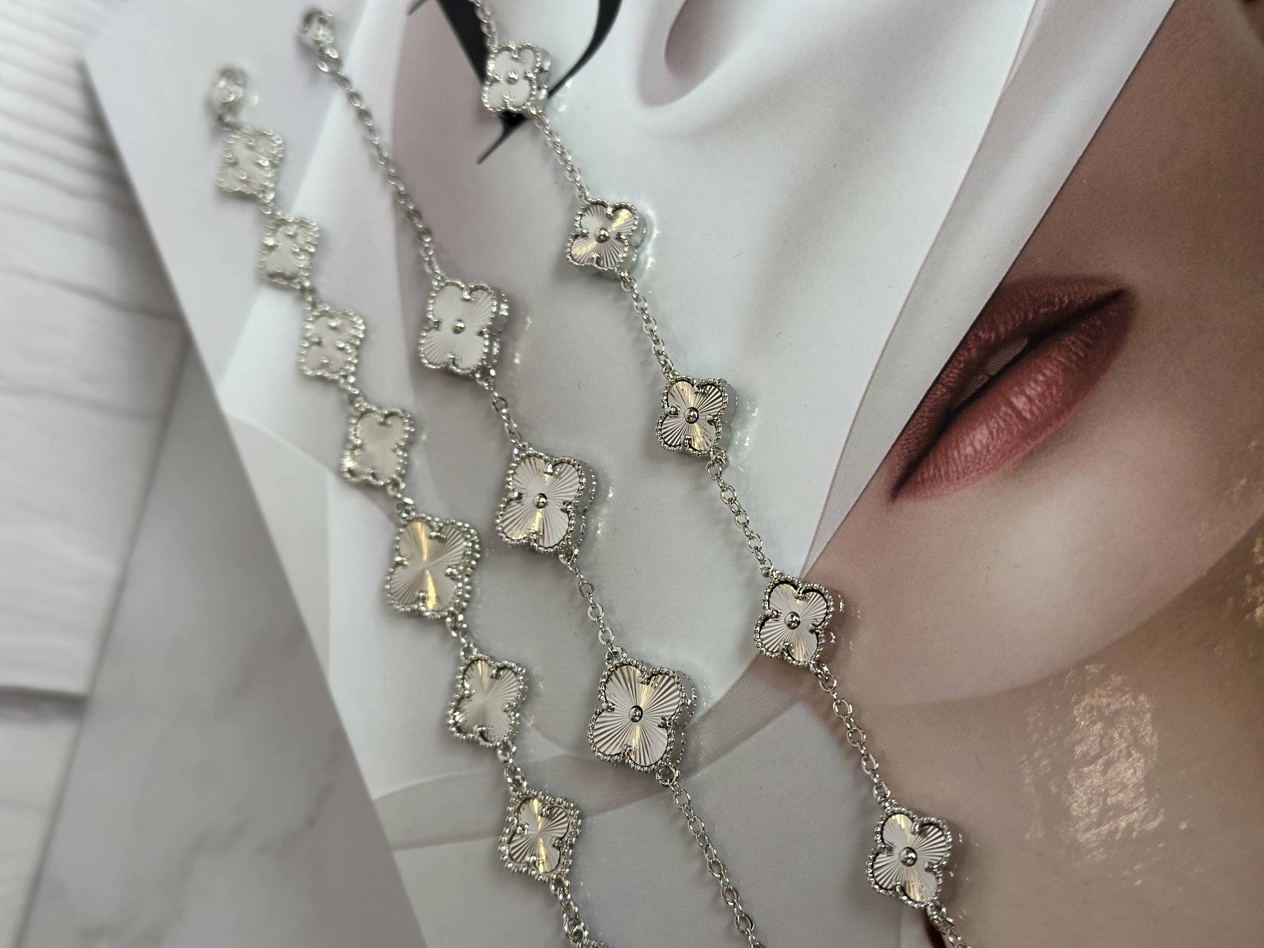 دستبند زنانه ونکلیف نقره ای تراش کیفیت مستر