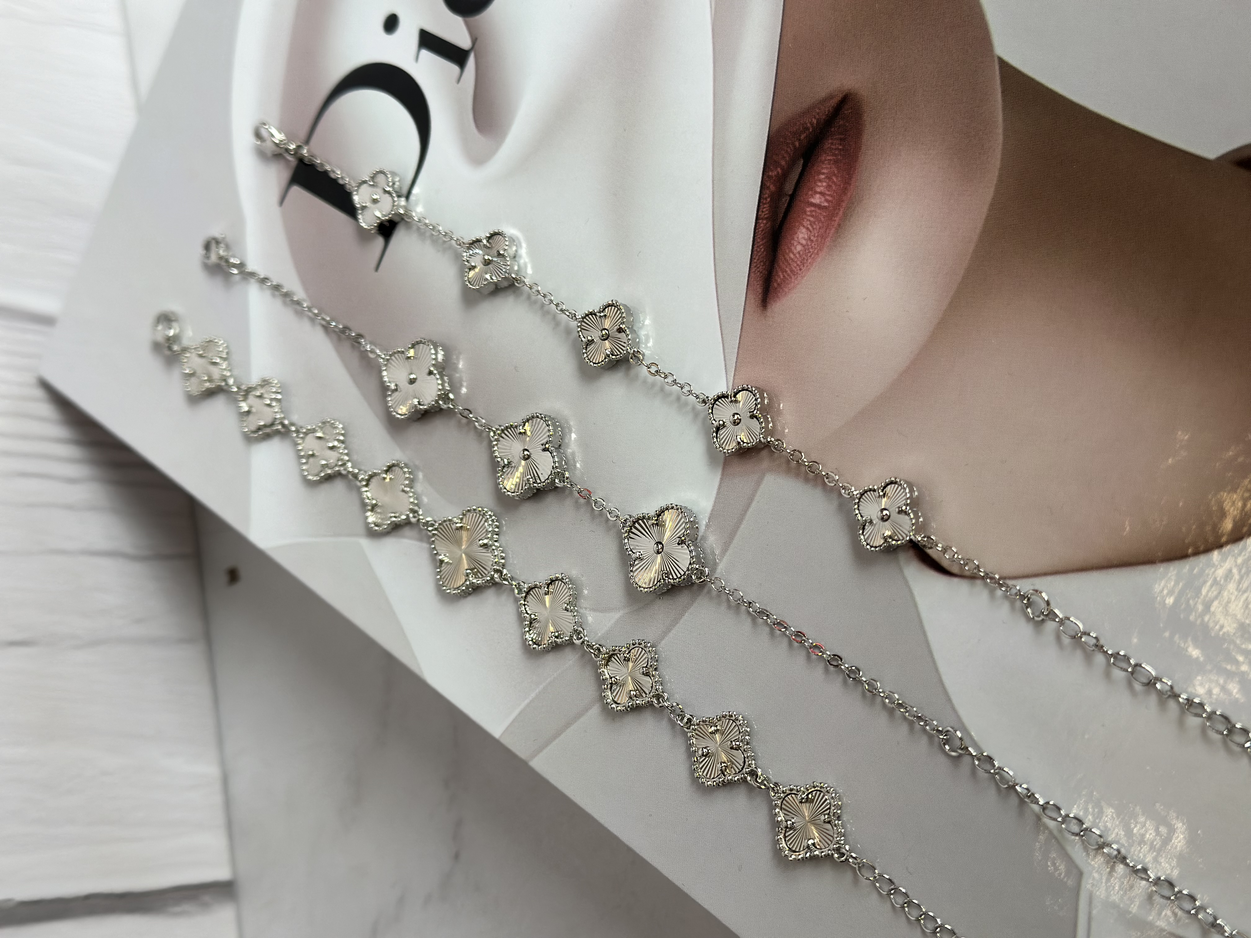 دستبند زنانه ونکلیف نقره ای تراش دو رو