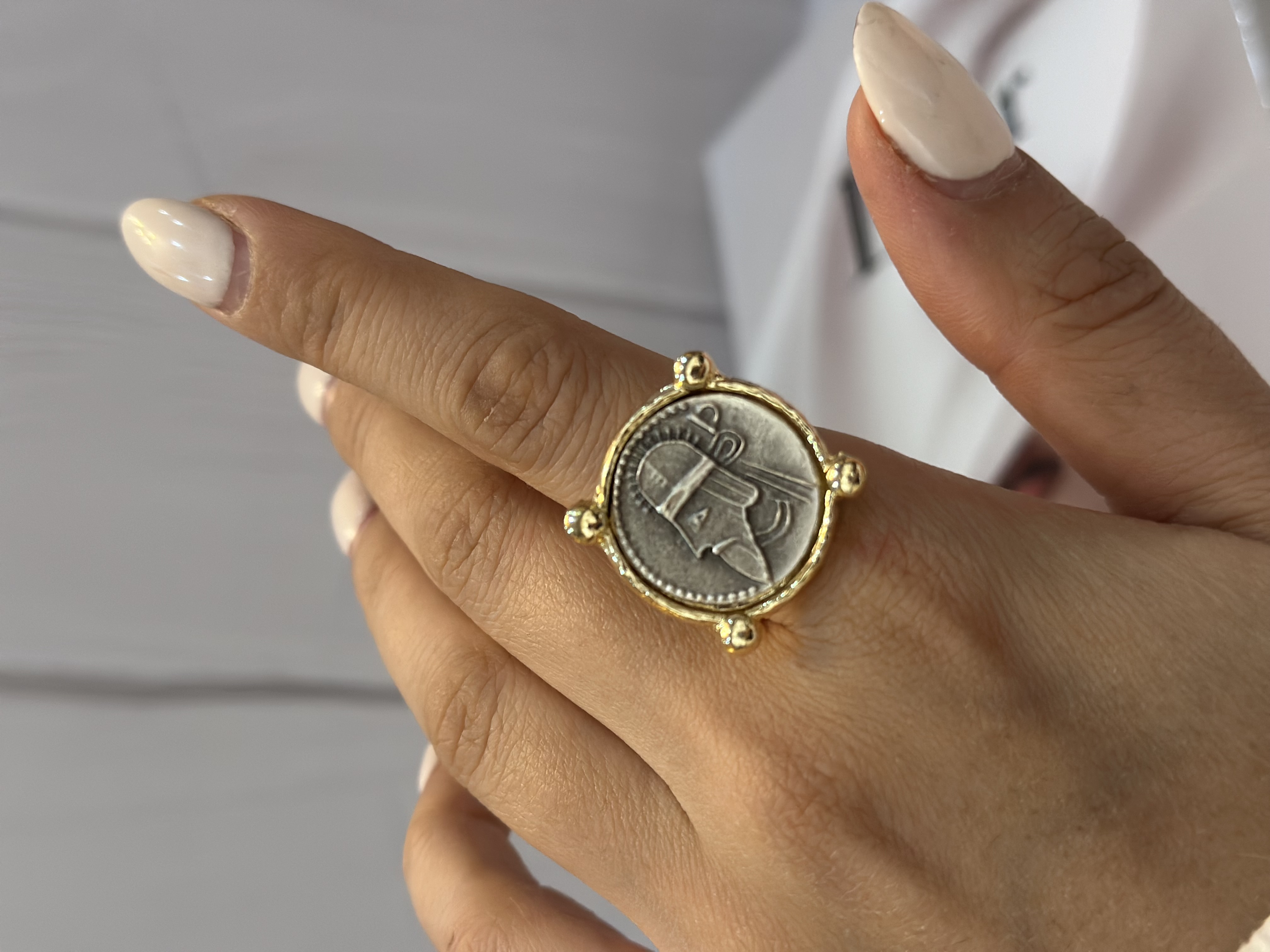 انگشتر زنانه طرح سکه پادشاهی