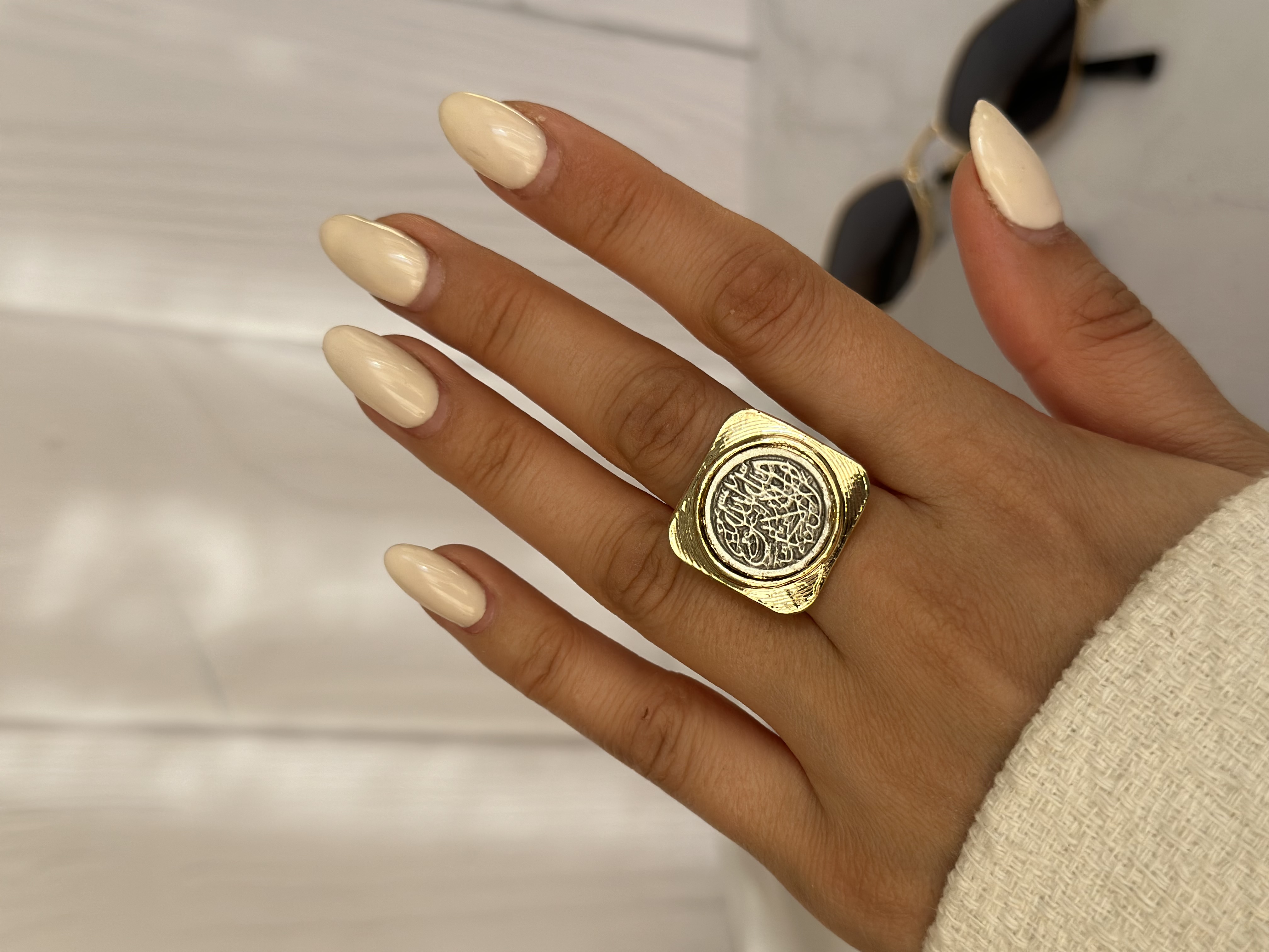 انگشتر زنانه ورشو طلایی اسامی خدا