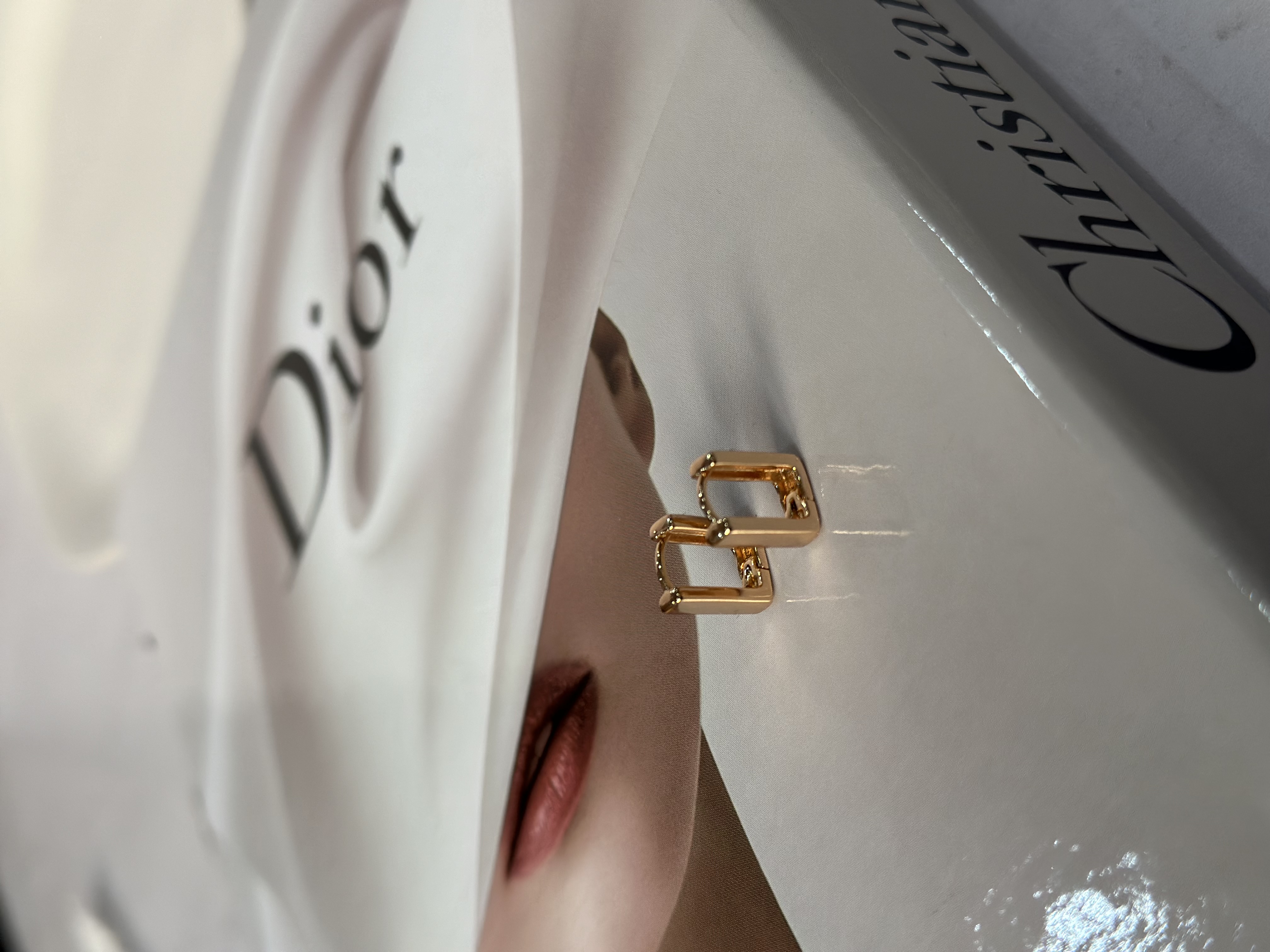 گوشواره زنانه مربعی ساده ژوپینگ