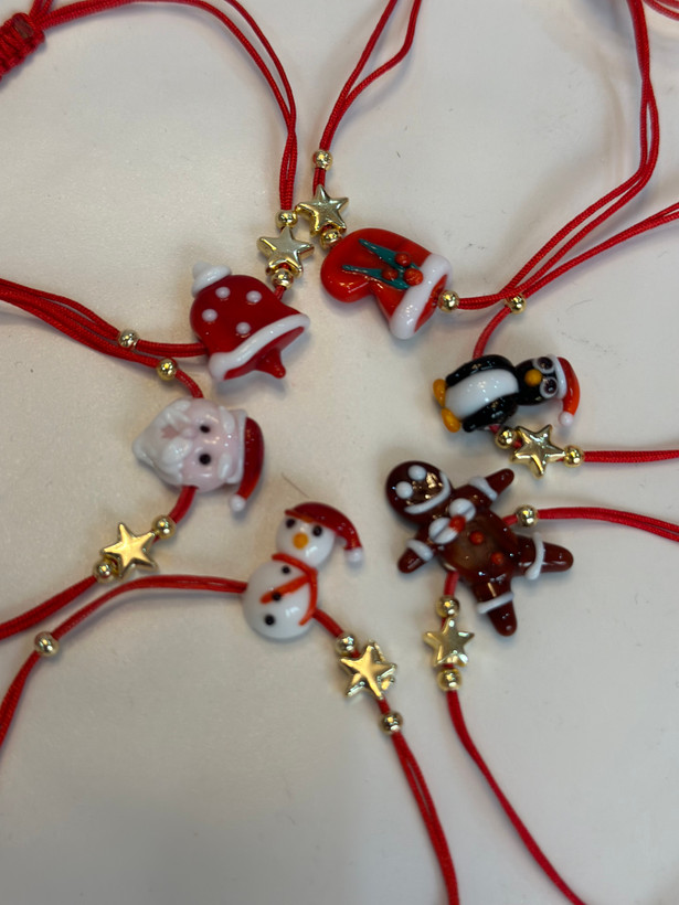 دستبند دخترانه کریسمسی بابانوئل سنگی