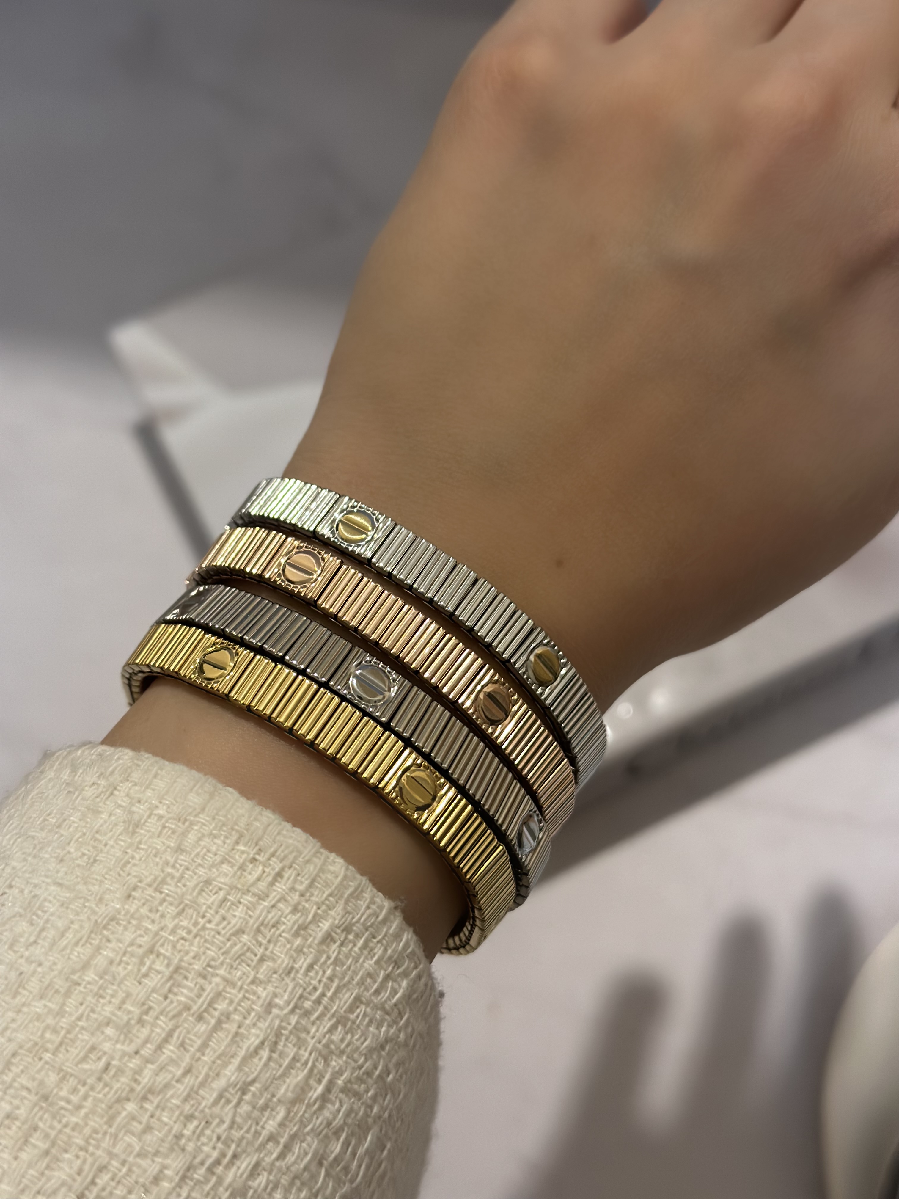 دستبند کارتیه کشی طلایی نقره ای رزگلد