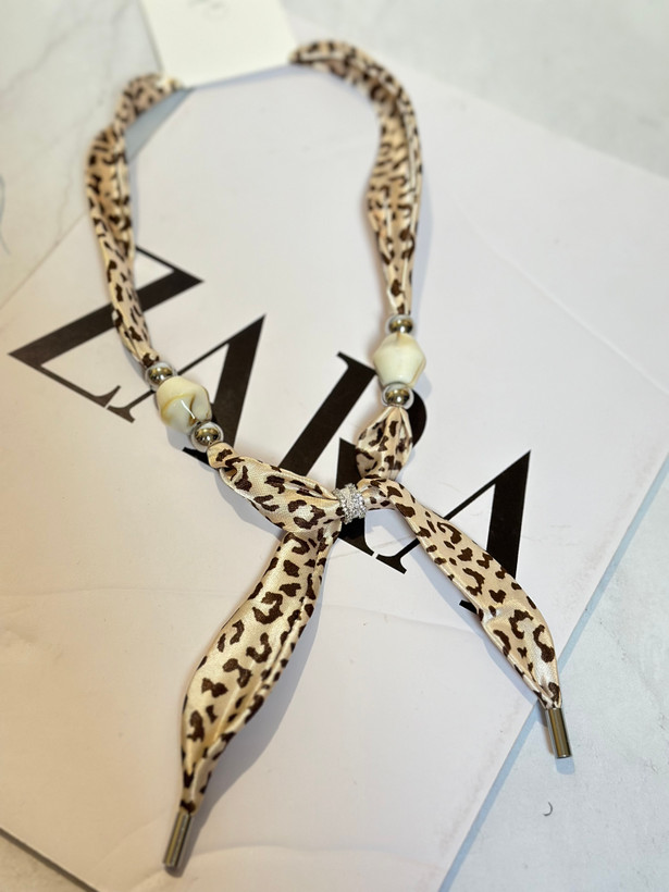 گردنبند زنانه پارچه ای پلنگی